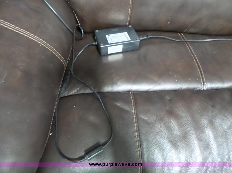 image for item AM9706 Leather couch