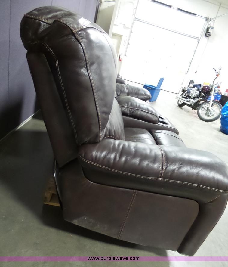 image for item AM9707 Leather couch