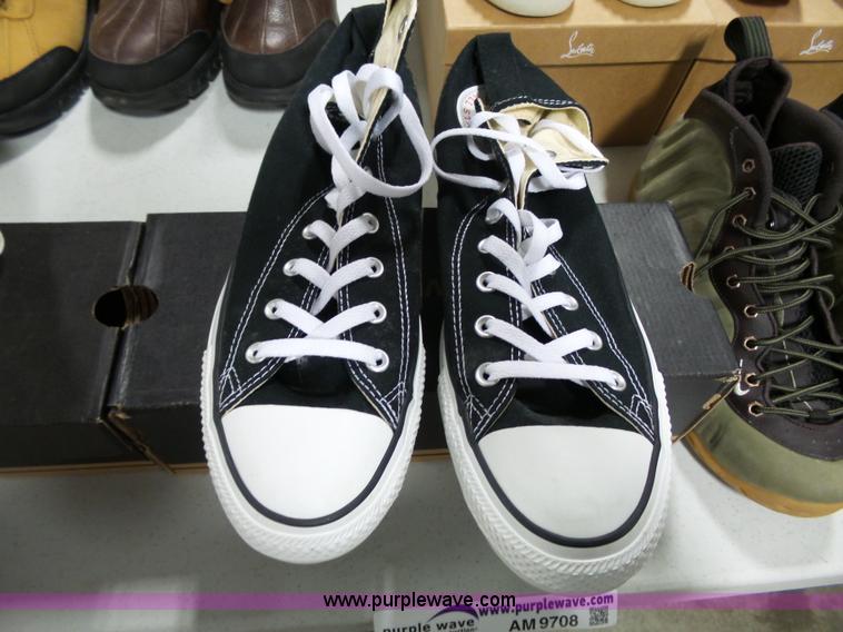 image for item AM9708 (18) pairs of shoes