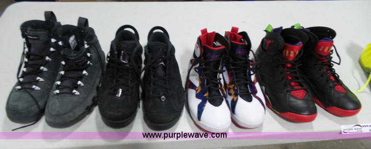 image for item AM9709 (7) pairs of mens shoes