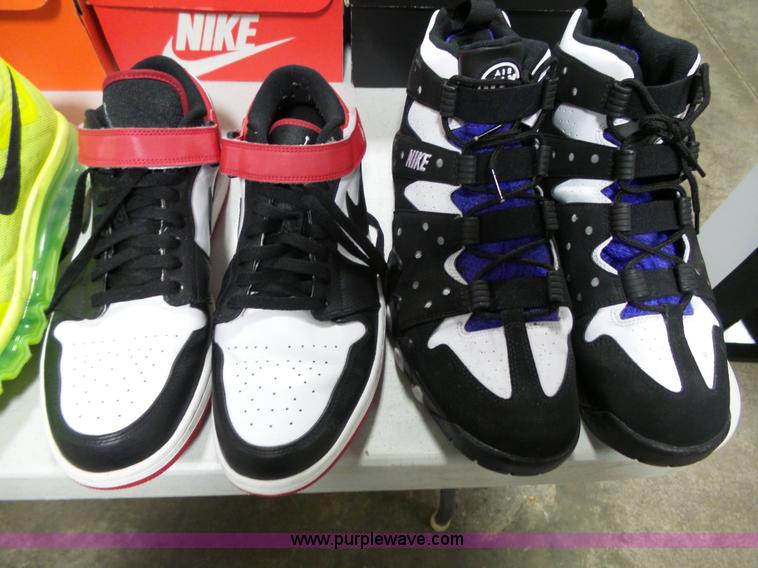 image for item AM9710 (20) pairs of mens shoes