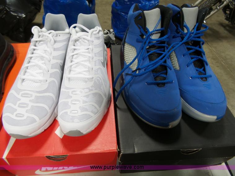 image for item AM9710 (20) pairs of mens shoes