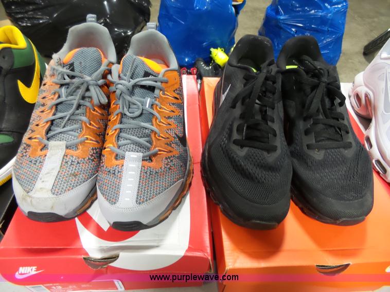 image for item AM9710 (20) pairs of mens shoes