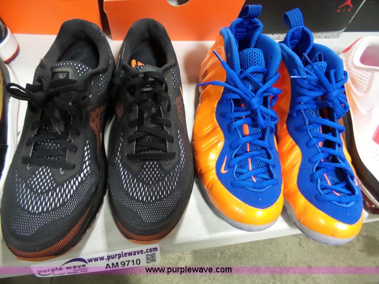 image for item AM9710 (20) pairs of mens shoes