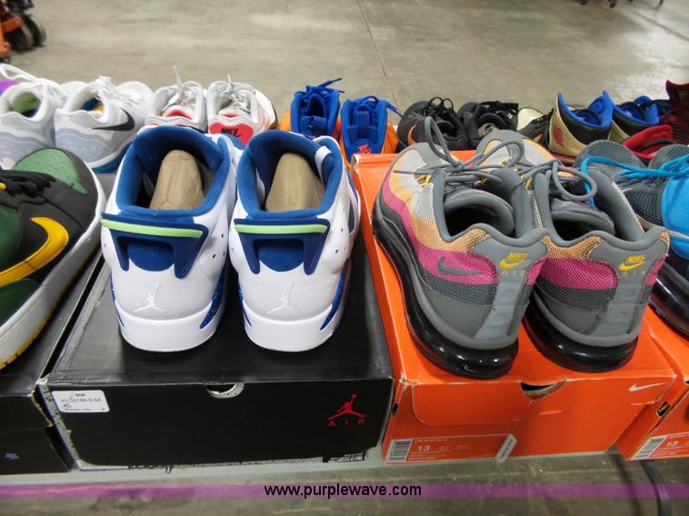 image for item AM9710 (20) pairs of mens shoes