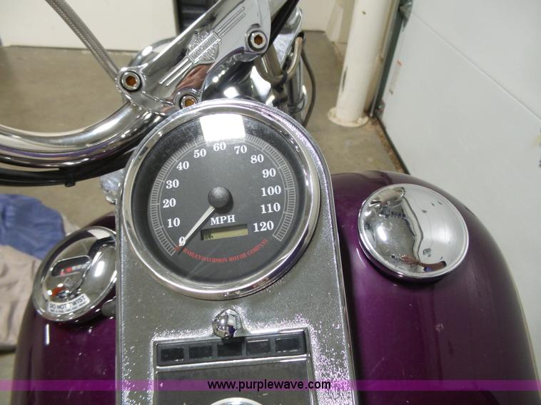 image for item AM9718 1998 Harley Davidson Dyna motorcycle