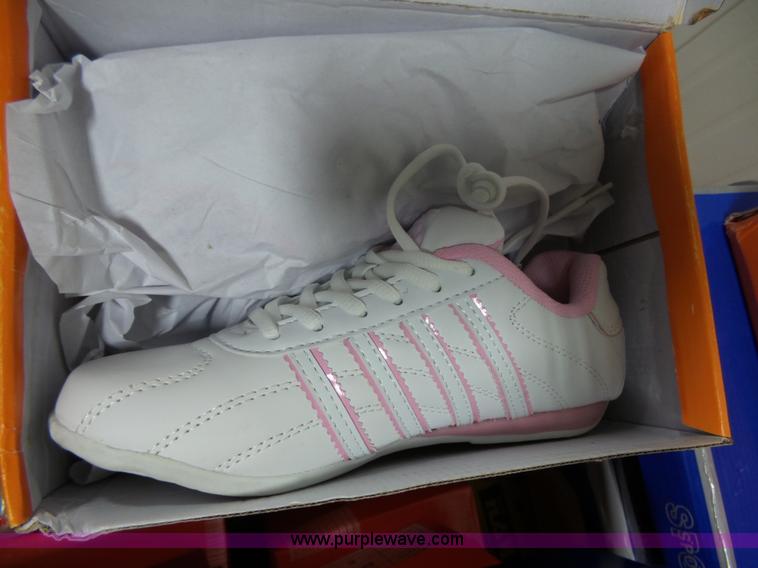 image for item AM9725 Approximately 120 assorted kids athletic shoes