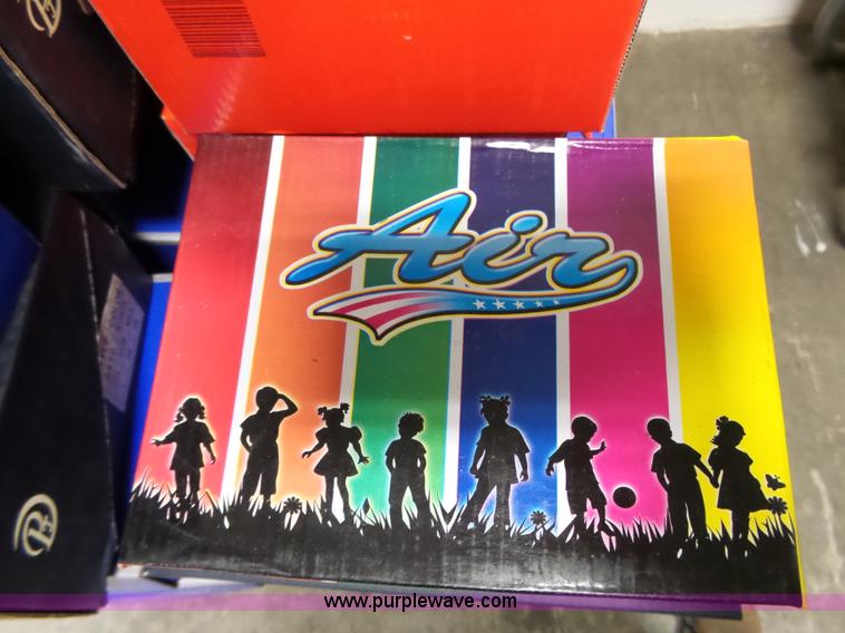 image for item AM9725 Approximately 120 assorted kids athletic shoes