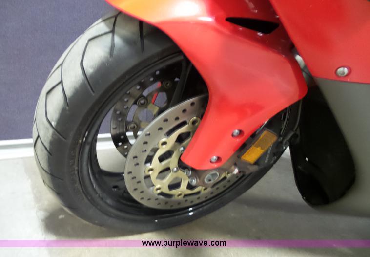 image for item AM9732 2004 Honda CBR1000RR motorcycle