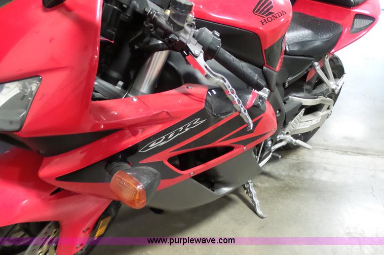 image for item AM9732 2004 Honda CBR1000RR motorcycle