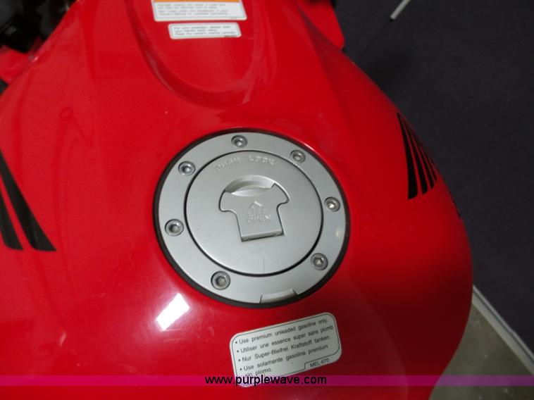 image for item AM9732 2004 Honda CBR1000RR motorcycle