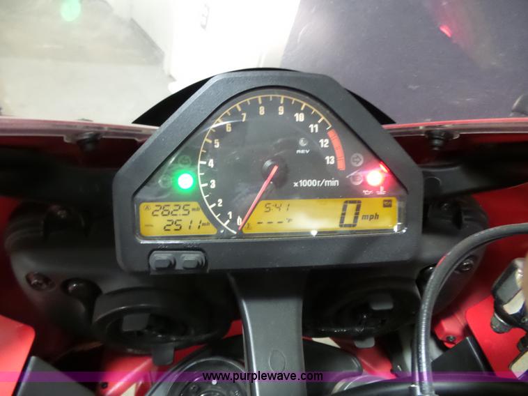 image for item AM9732 2004 Honda CBR1000RR motorcycle