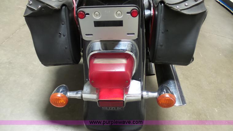 image for item AO9867 2005 Suzuki VL1500 boulevard motorcycle