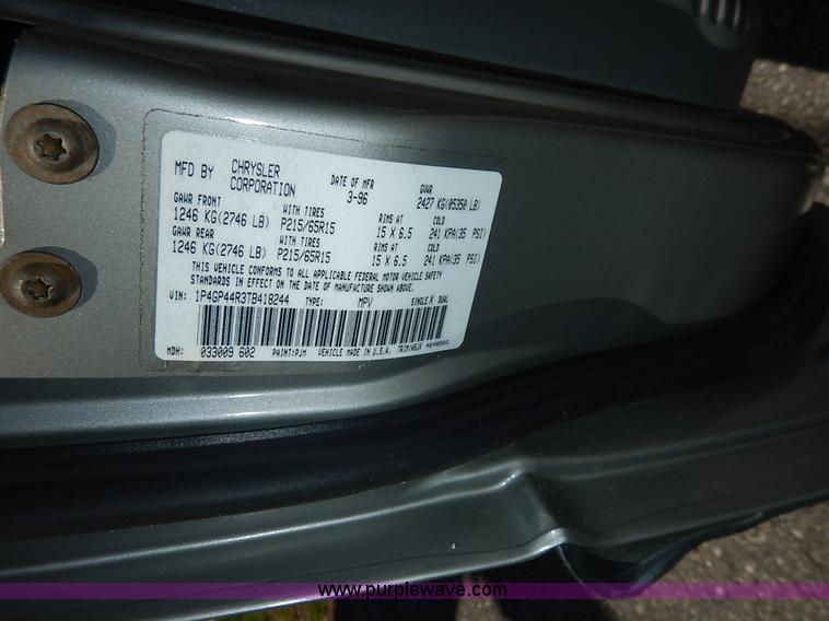 image for item J3924 1996 Plymouth Grand Voyager van