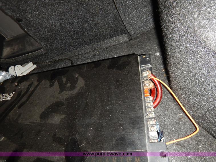 image for item J3925 2004 Cadillac DeVille Limited Edition