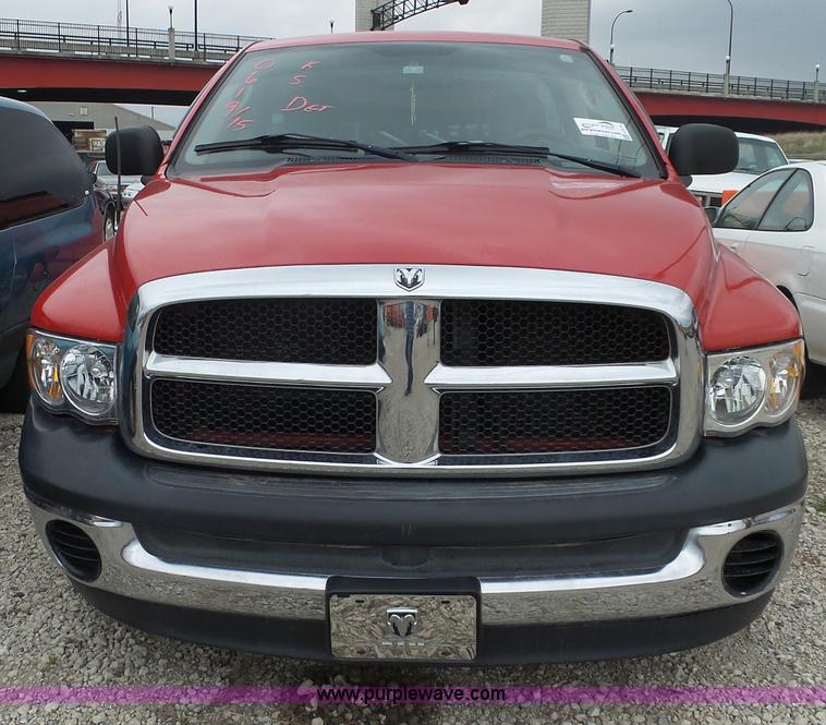 image for item J4179 2005 Dodge Ram 1500 pickup truck