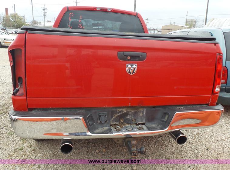image for item J4179 2005 Dodge Ram 1500 pickup truck