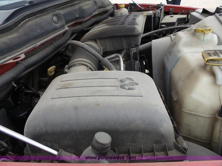 image for item J4179 2005 Dodge Ram 1500 pickup truck