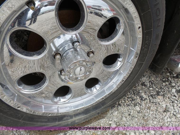 image for item J4179 2005 Dodge Ram 1500 pickup truck