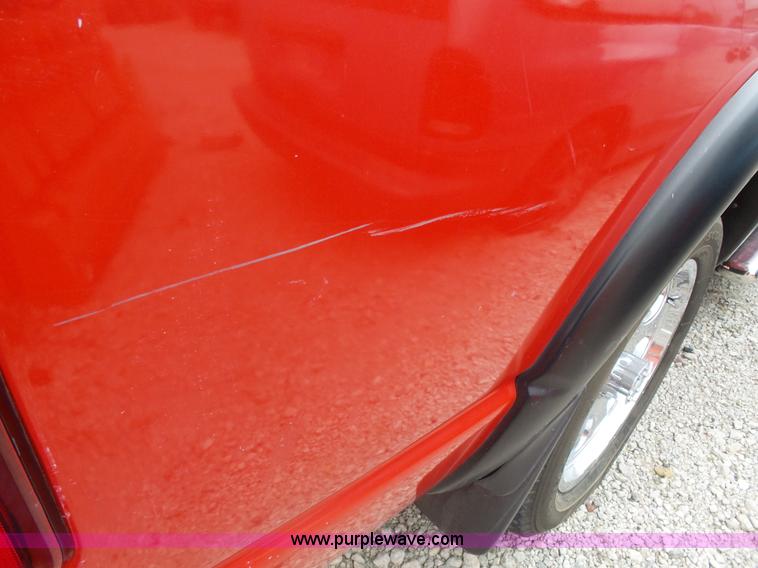 image for item J4179 2005 Dodge Ram 1500 pickup truck