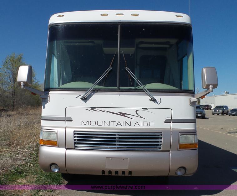 image for item J4200 1997 Ford Mountain Aire RV