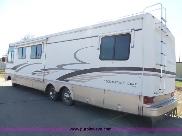 image for item J4200 1997 Ford Mountain Aire RV