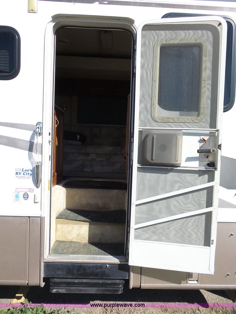 image for item J4200 1997 Ford Mountain Aire RV