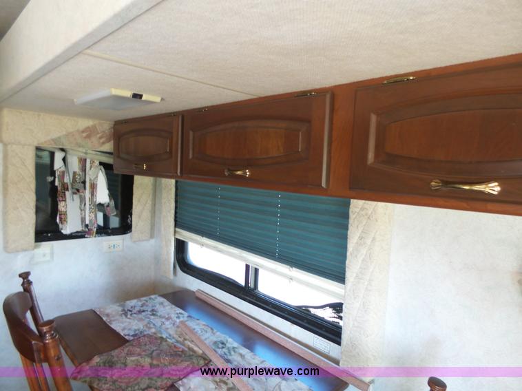 image for item J4200 1997 Ford Mountain Aire RV