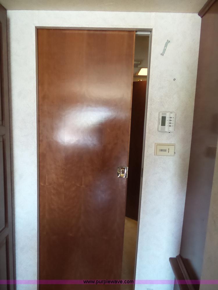 image for item J4200 1997 Ford Mountain Aire RV