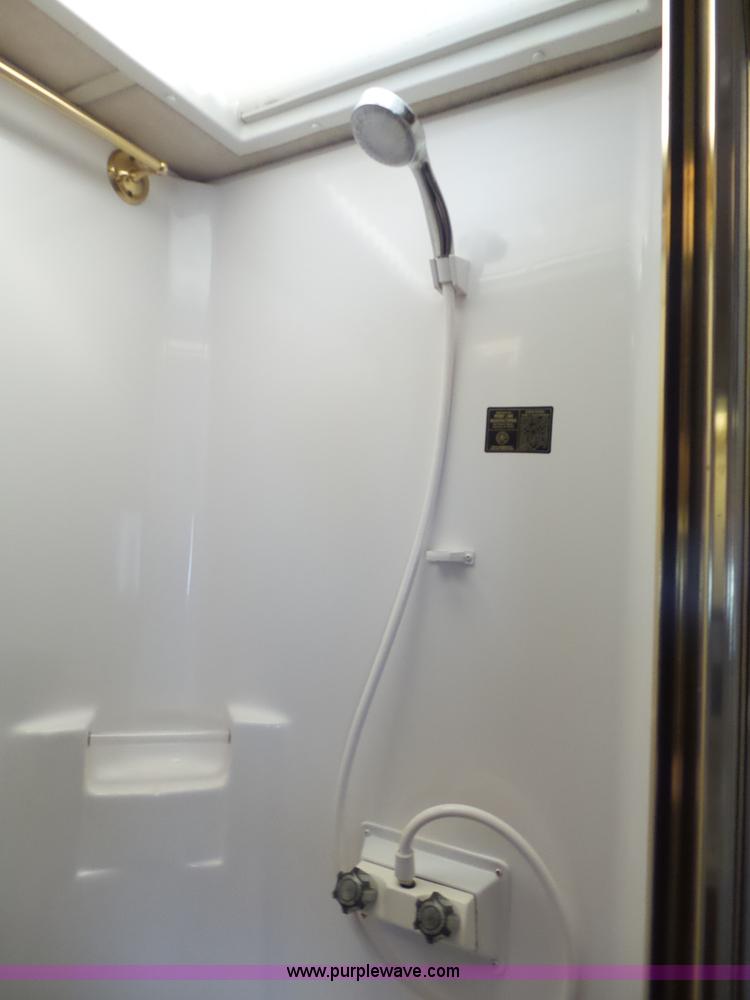 image for item J4200 1997 Ford Mountain Aire RV