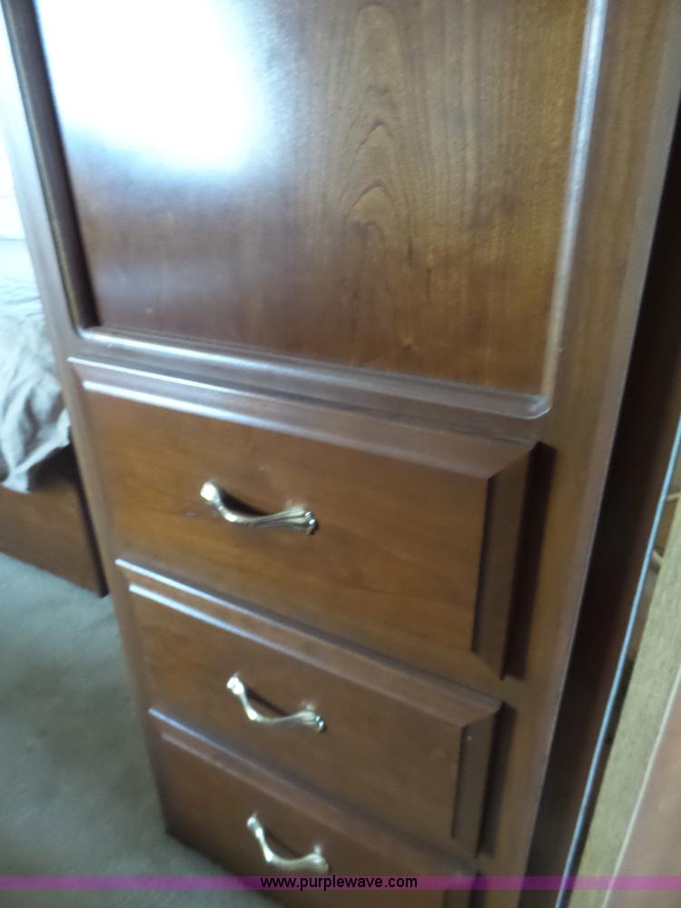 image for item J4200 1997 Ford Mountain Aire RV