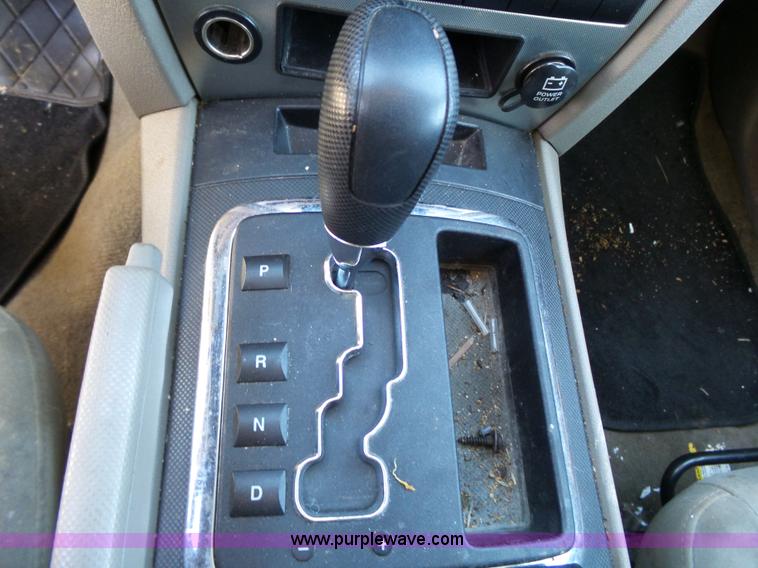 image for item J4202 2006 Jeep Grand Cherokee SUV