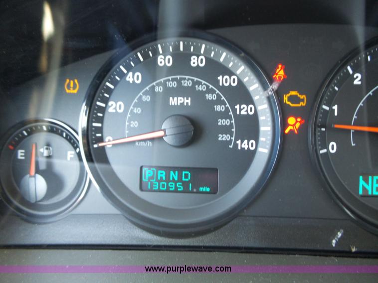image for item J4202 2006 Jeep Grand Cherokee SUV