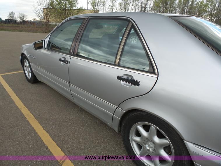 image for item J4203 1997 Mercedes Benz S500