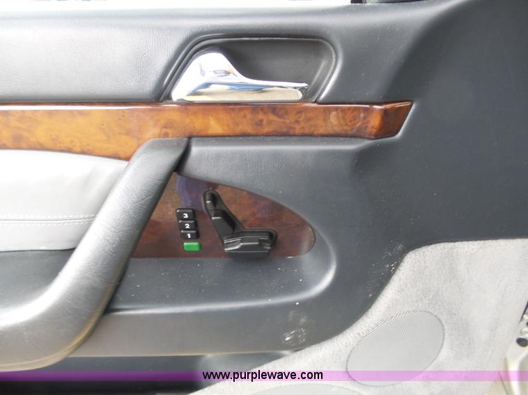 image for item J4203 1997 Mercedes Benz S500