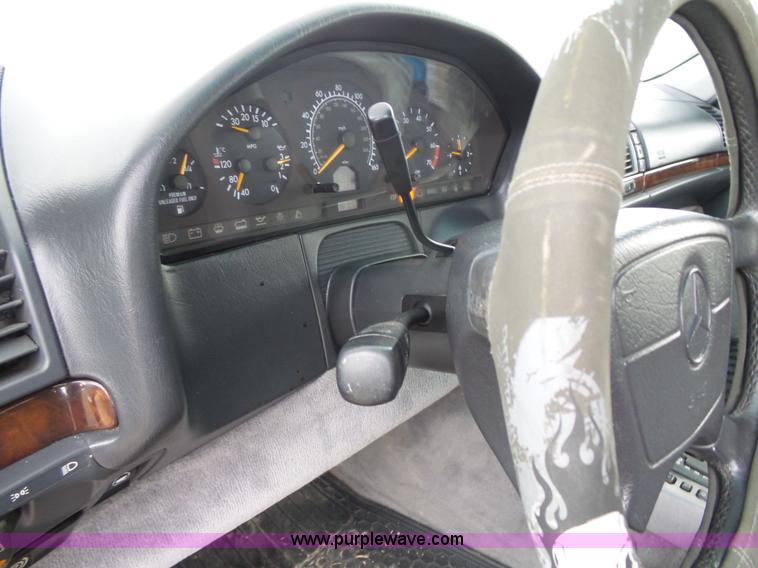 image for item J4203 1997 Mercedes Benz S500