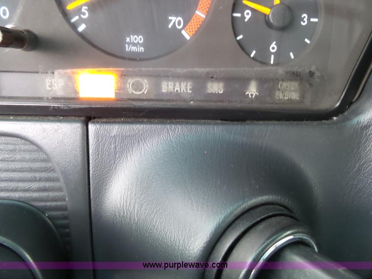image for item J4203 1997 Mercedes Benz S500