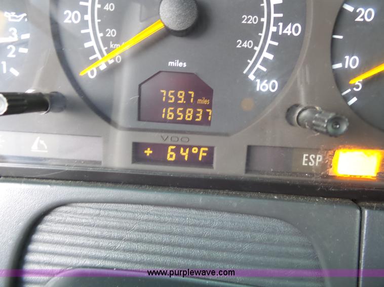 image for item J4203 1997 Mercedes Benz S500