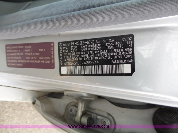 image for item J4203 1997 Mercedes Benz S500