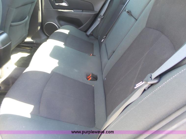 image for item J4204 2011 Chevrolet Cruze LT