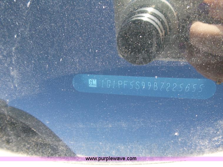 image for item J4204 2011 Chevrolet Cruze LT