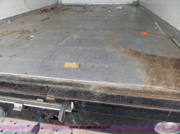 image for item J4206 1997 Ford F350 XL box truck