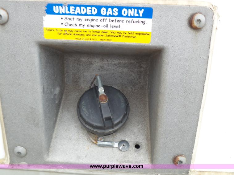 image for item J4206 1997 Ford F350 XL box truck