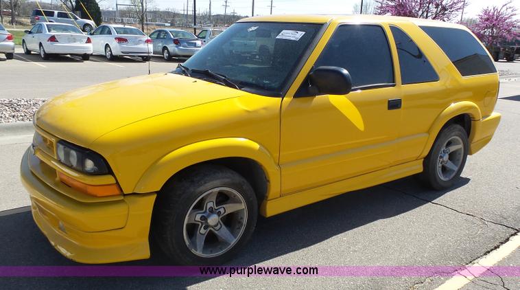 image for item J4207 2004 Chevrolet Blazer SS SUV