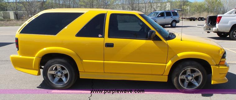 image for item J4207 2004 Chevrolet Blazer SS SUV