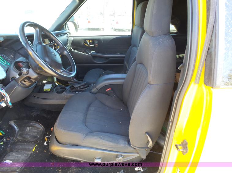 image for item J4207 2004 Chevrolet Blazer SS SUV