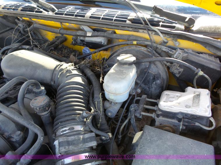 image for item J4207 2004 Chevrolet Blazer SS SUV