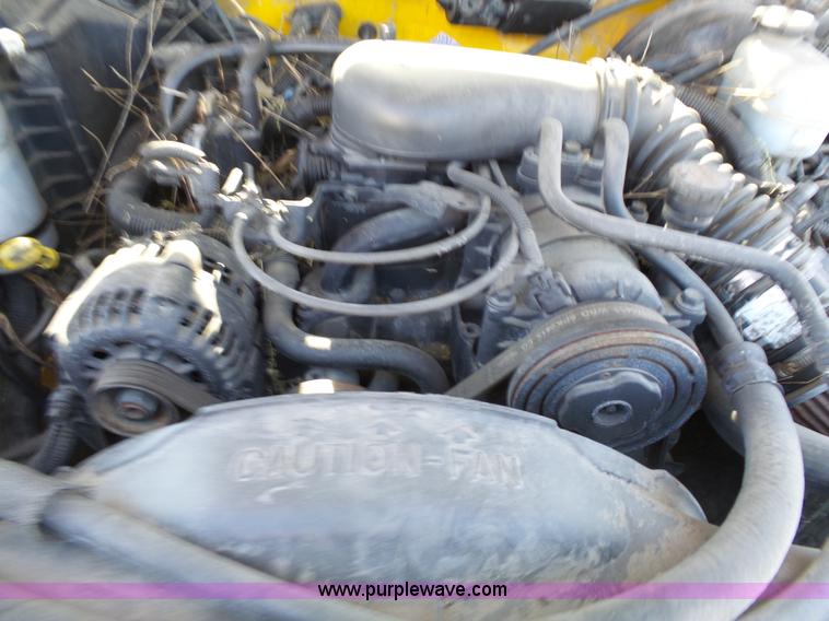 image for item J4207 2004 Chevrolet Blazer SS SUV