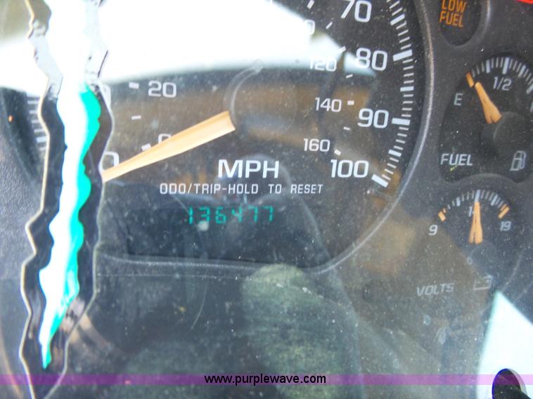 image for item J4207 2004 Chevrolet Blazer SS SUV