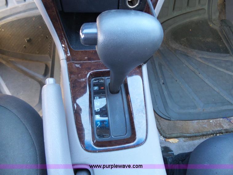 image for item J4208 1998 Nissan Altima GLE